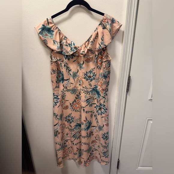 Floral Ruffle Dress - Picture 3 of 4